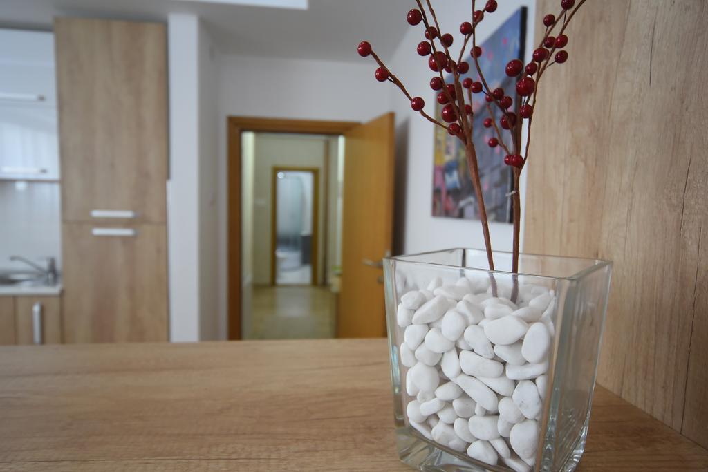 Garni Uni Elita Lux Hotel Ni 外观 照片